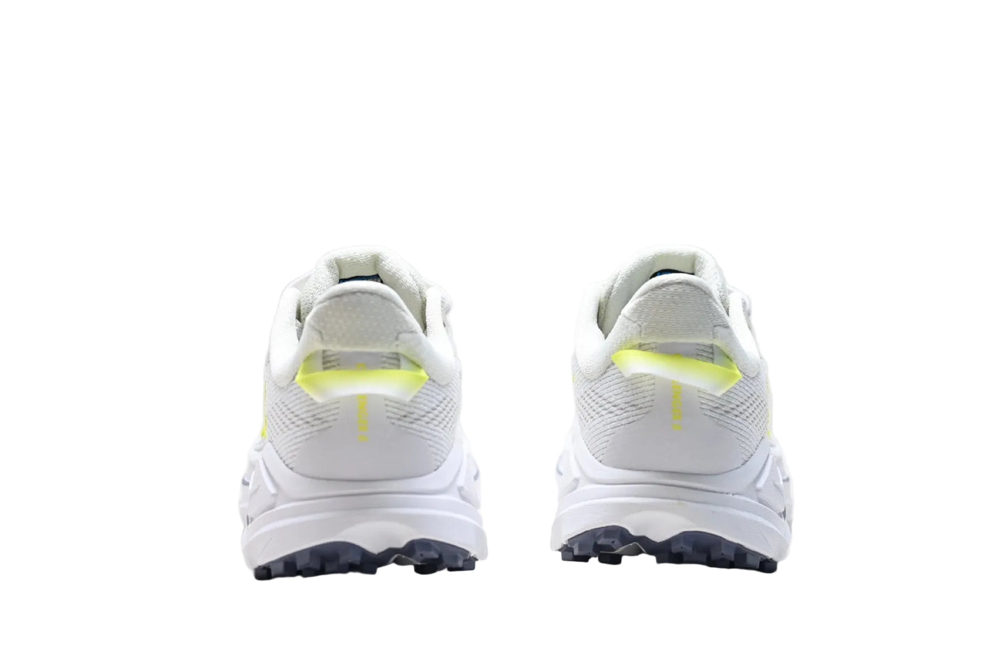 Hoka challenger 8