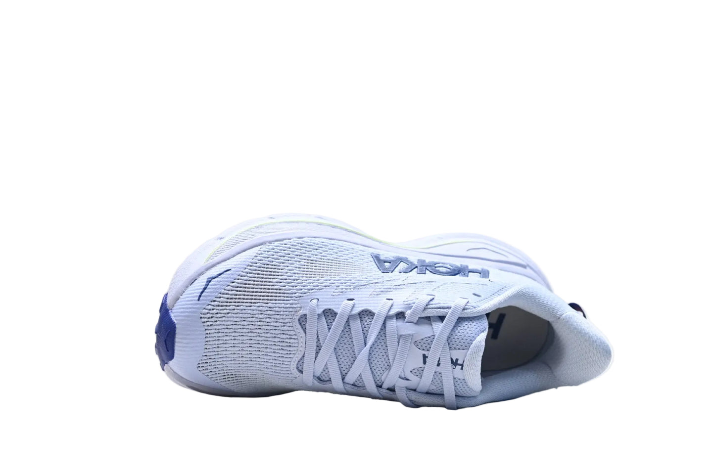 Hoka challenger 8