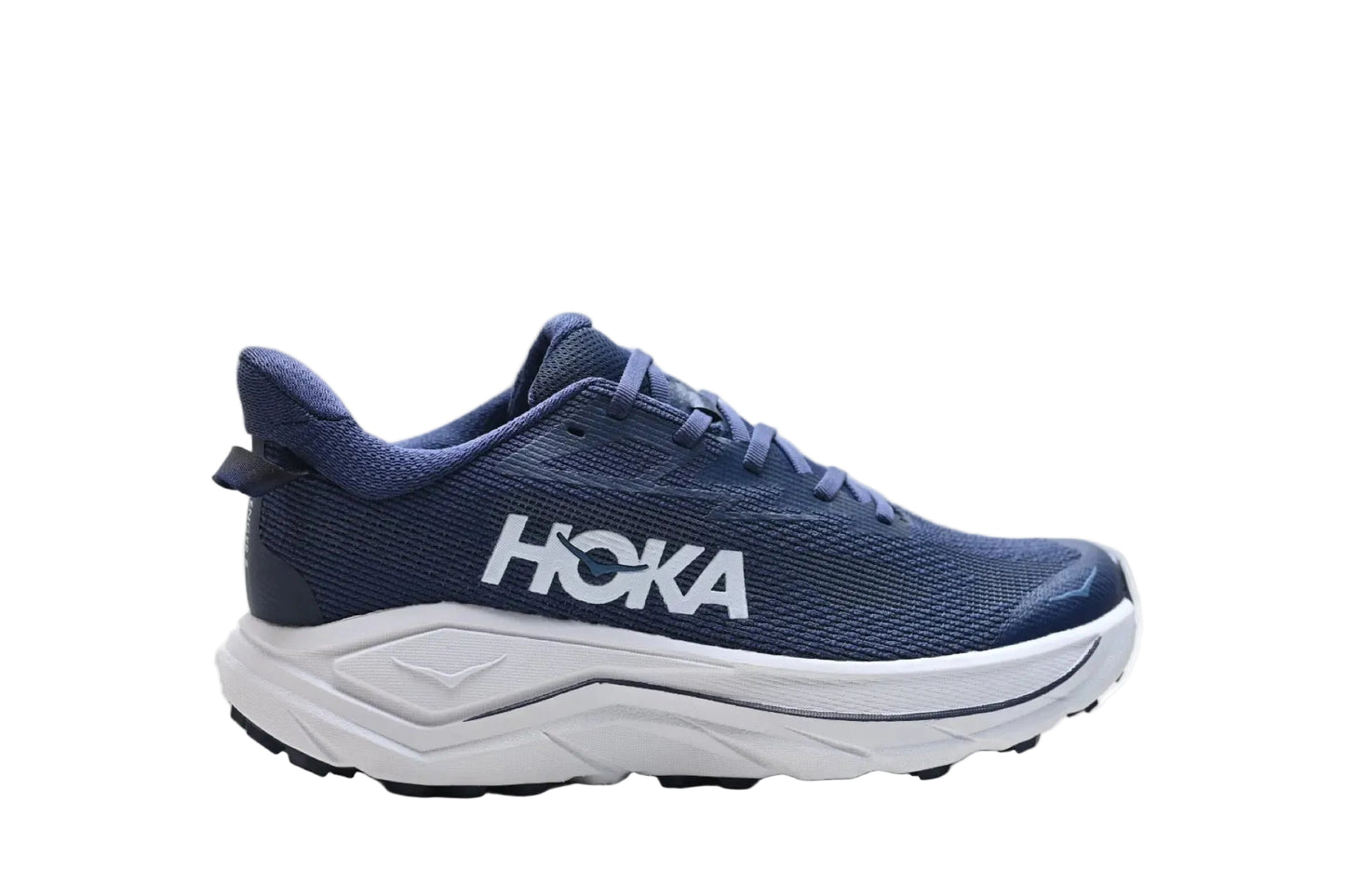 Hoka challenger 8