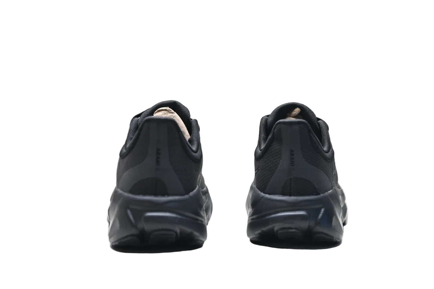 Hoka One Arahi 8