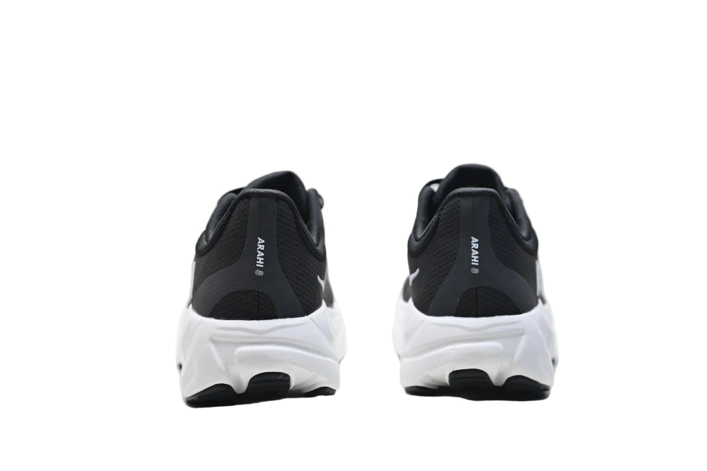 Hoka One Arahi 8