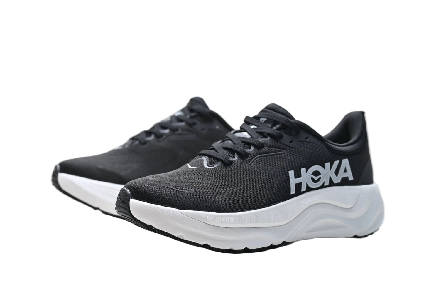 Hoka One Arahi 8