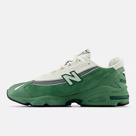 New Balance  1000