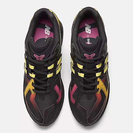 New Balance  1906R