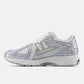 New Balance  1906R