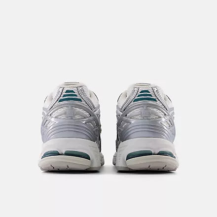 New Balance  1906R