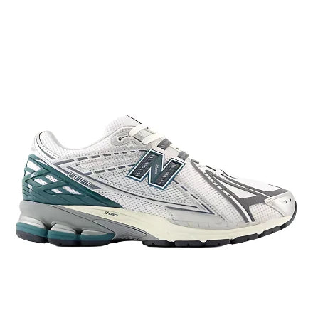 New Balance  1906R
