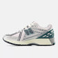 New Balance  1906R