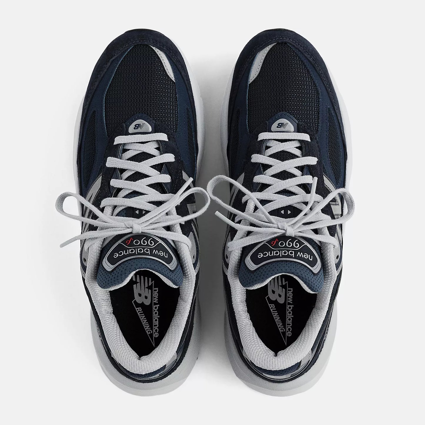 New Balance 990v6