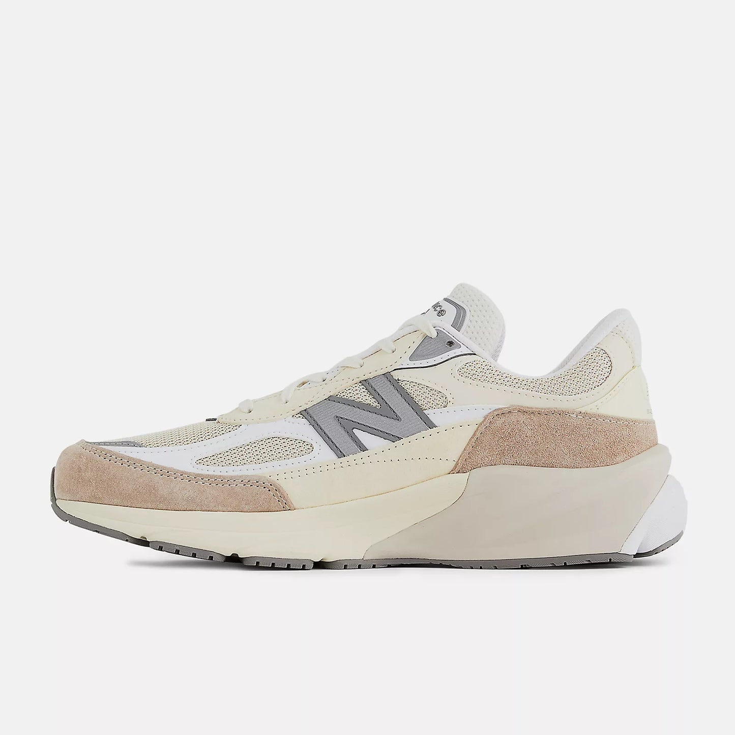 New Balance 990v6