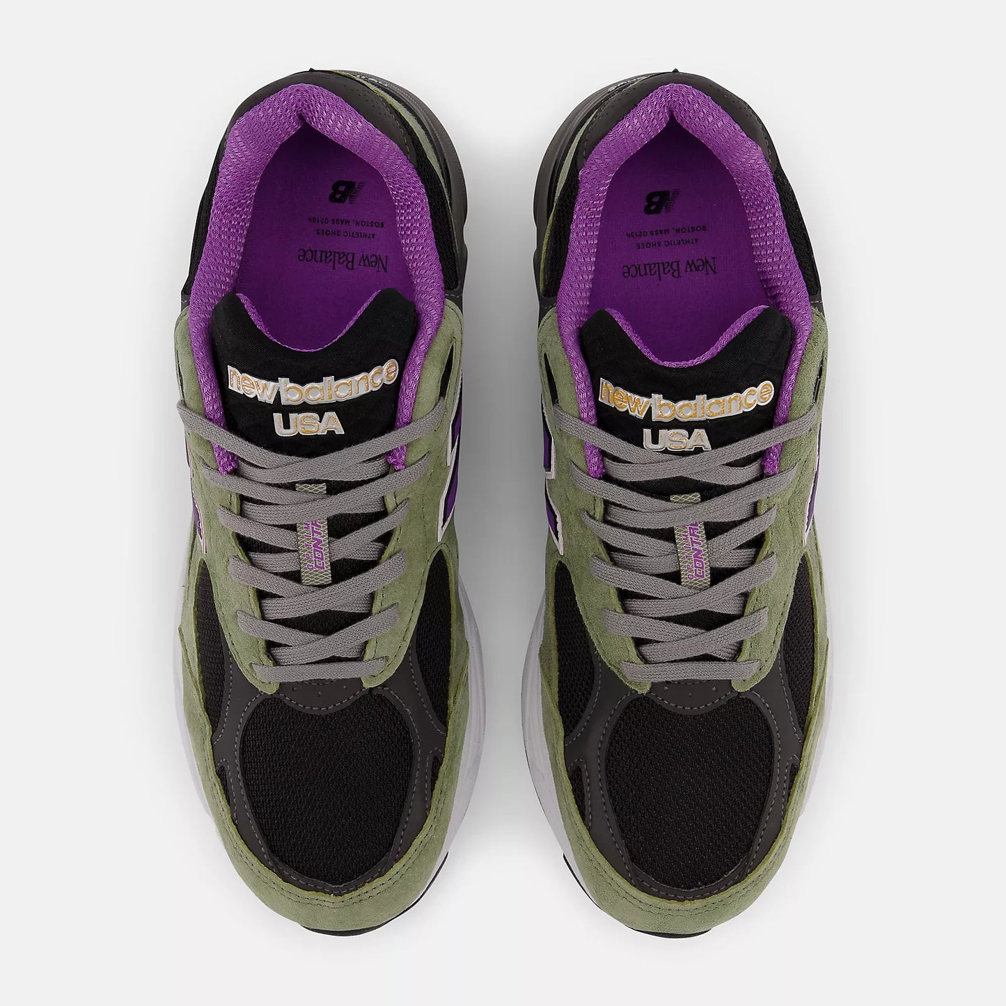New Balance V3 990