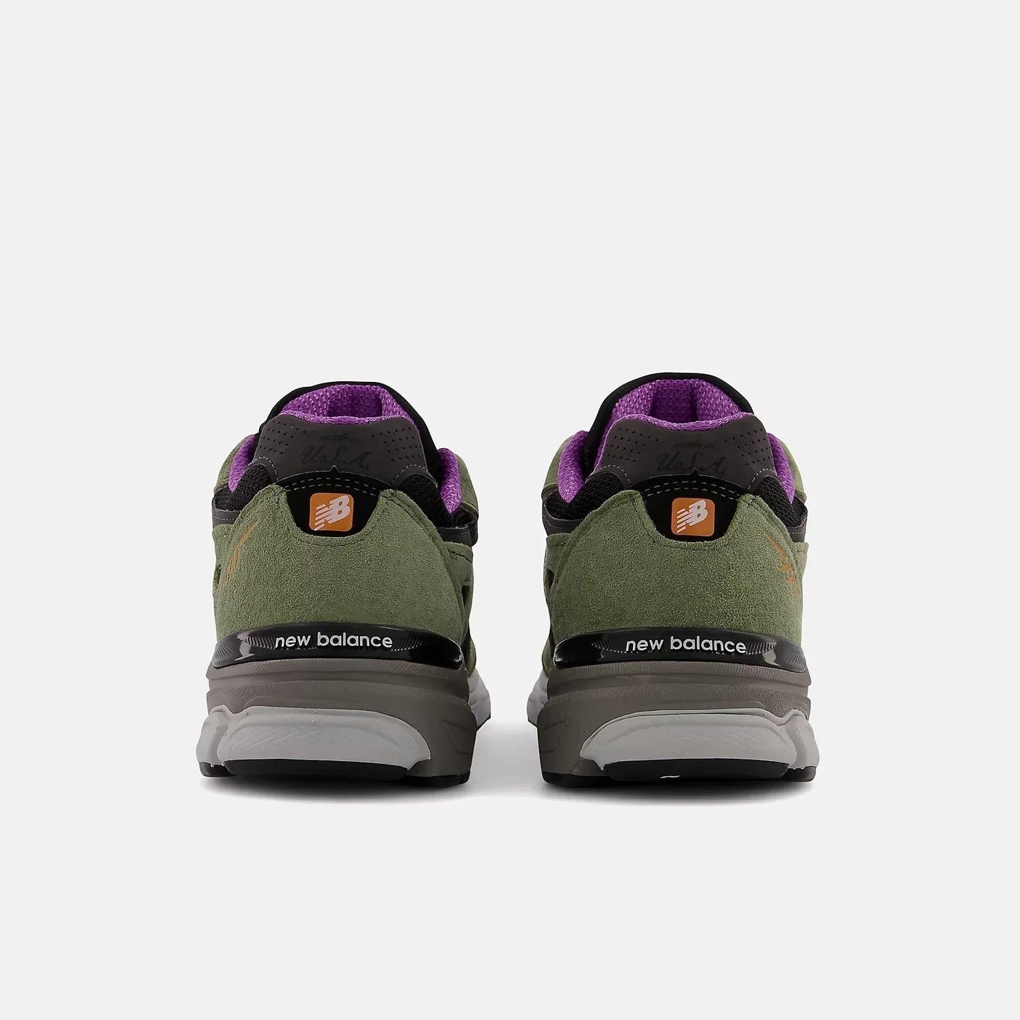 New Balance V3 990