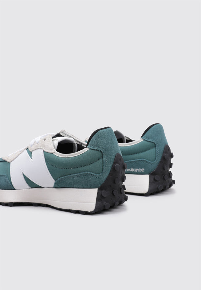 New Balance 327