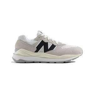 New Balance 5740