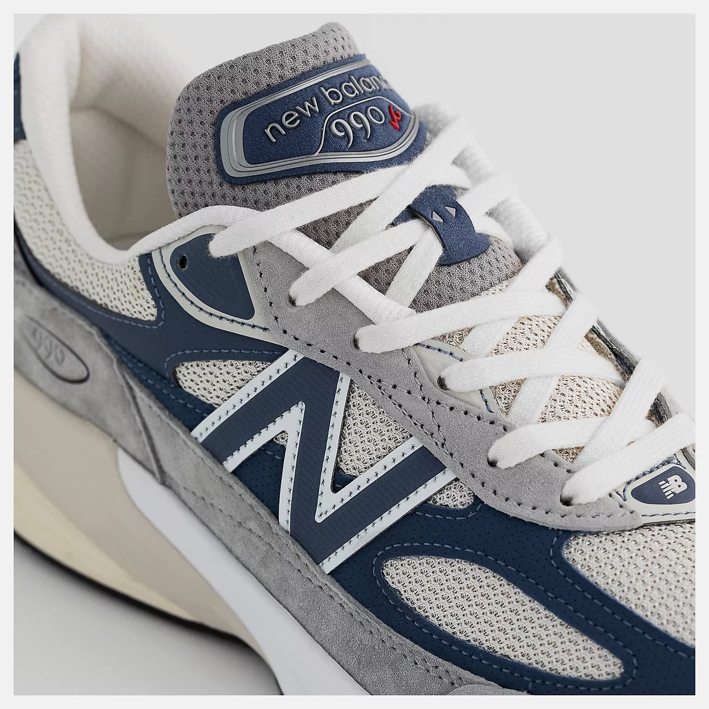 New Balance 990v6