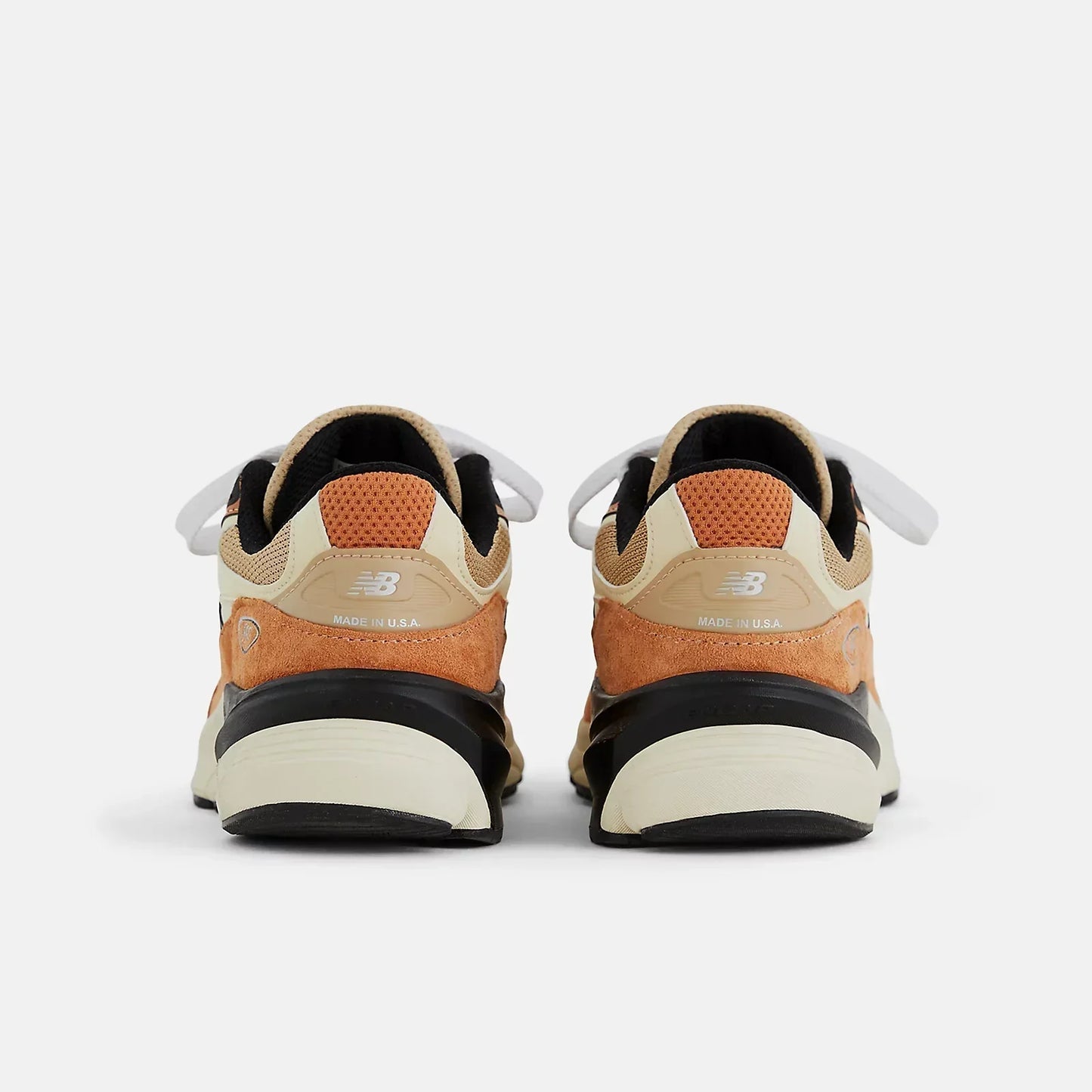 New Balance 990v6