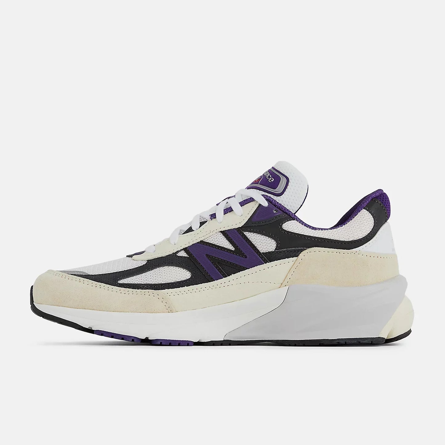 New Balance 990v6